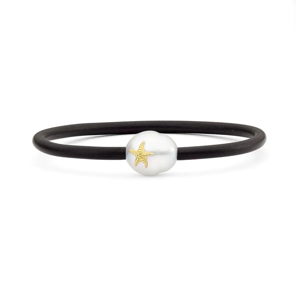 'Baby Starfish' Yellow gold South Sea Pearl Bangle