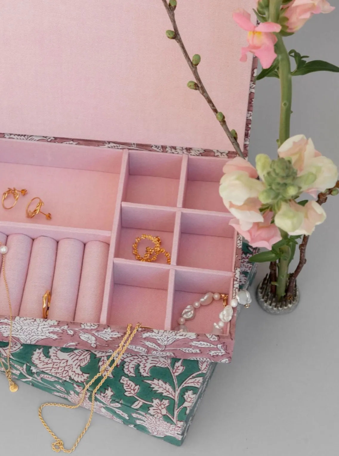 Blush Jewelry Box