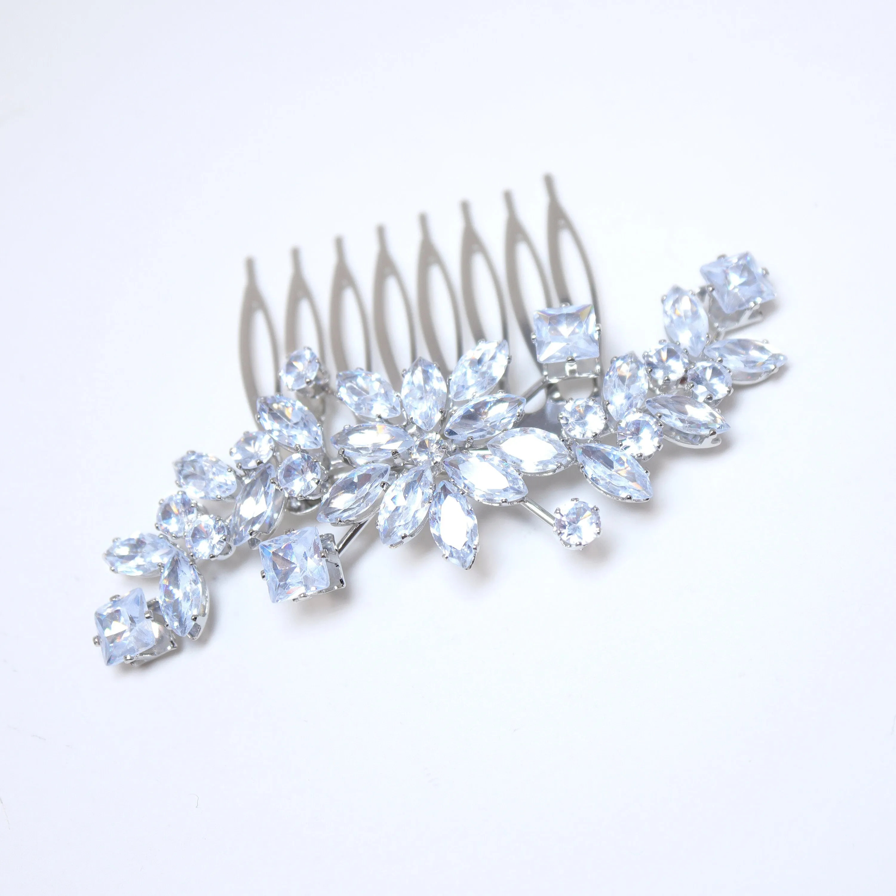 Cubic Zirconia, Majestic Floral Leaves Bridal Hair Comb, Bridal Hair Accessories, Wedding Hair Accessory, Bridal Hair Comb.