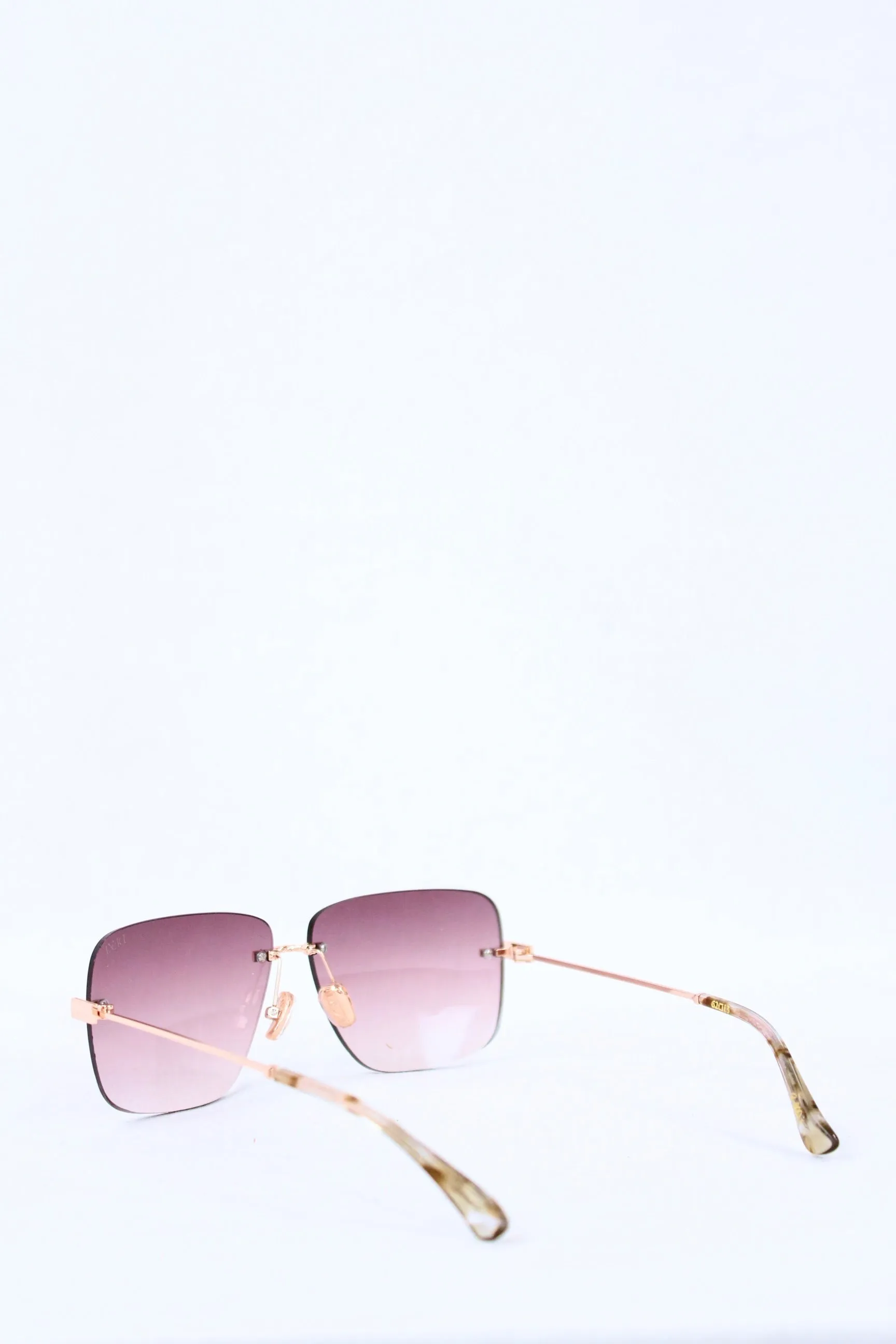 Dezi - Frameless Square Sunglasses