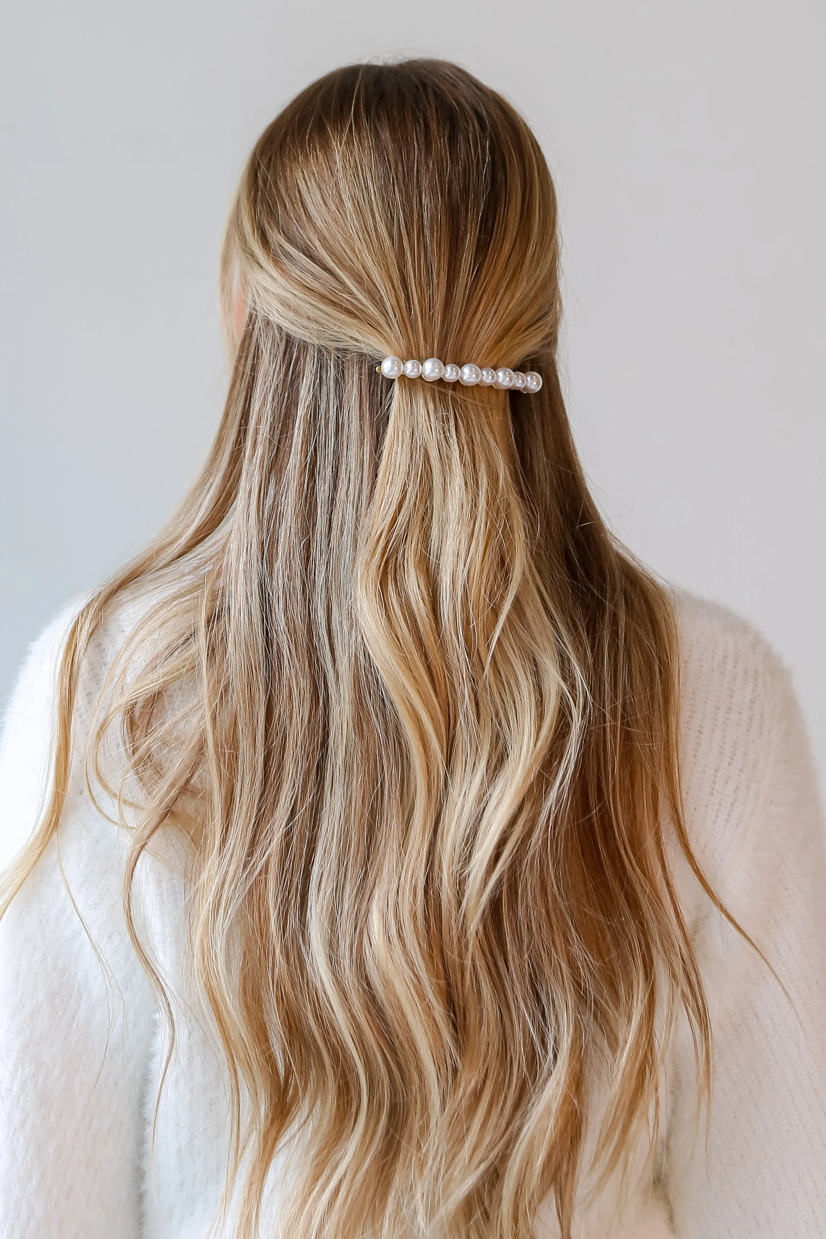 FINAL SALE - Ava Pearl Hair Clip