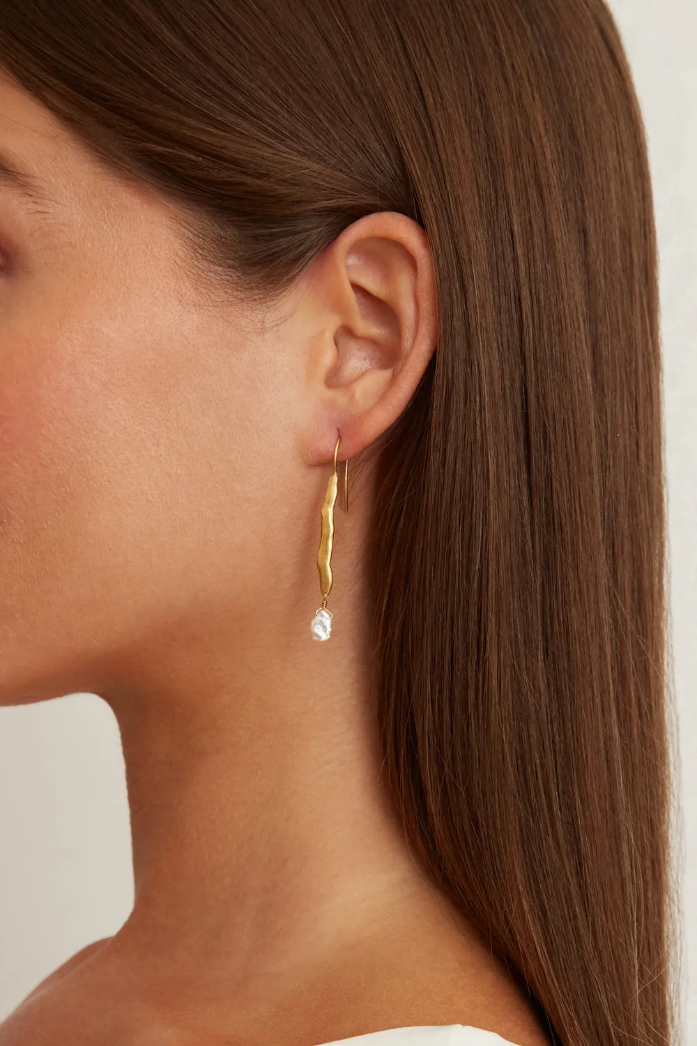 Gold Wave Pearl Drop Earrings White