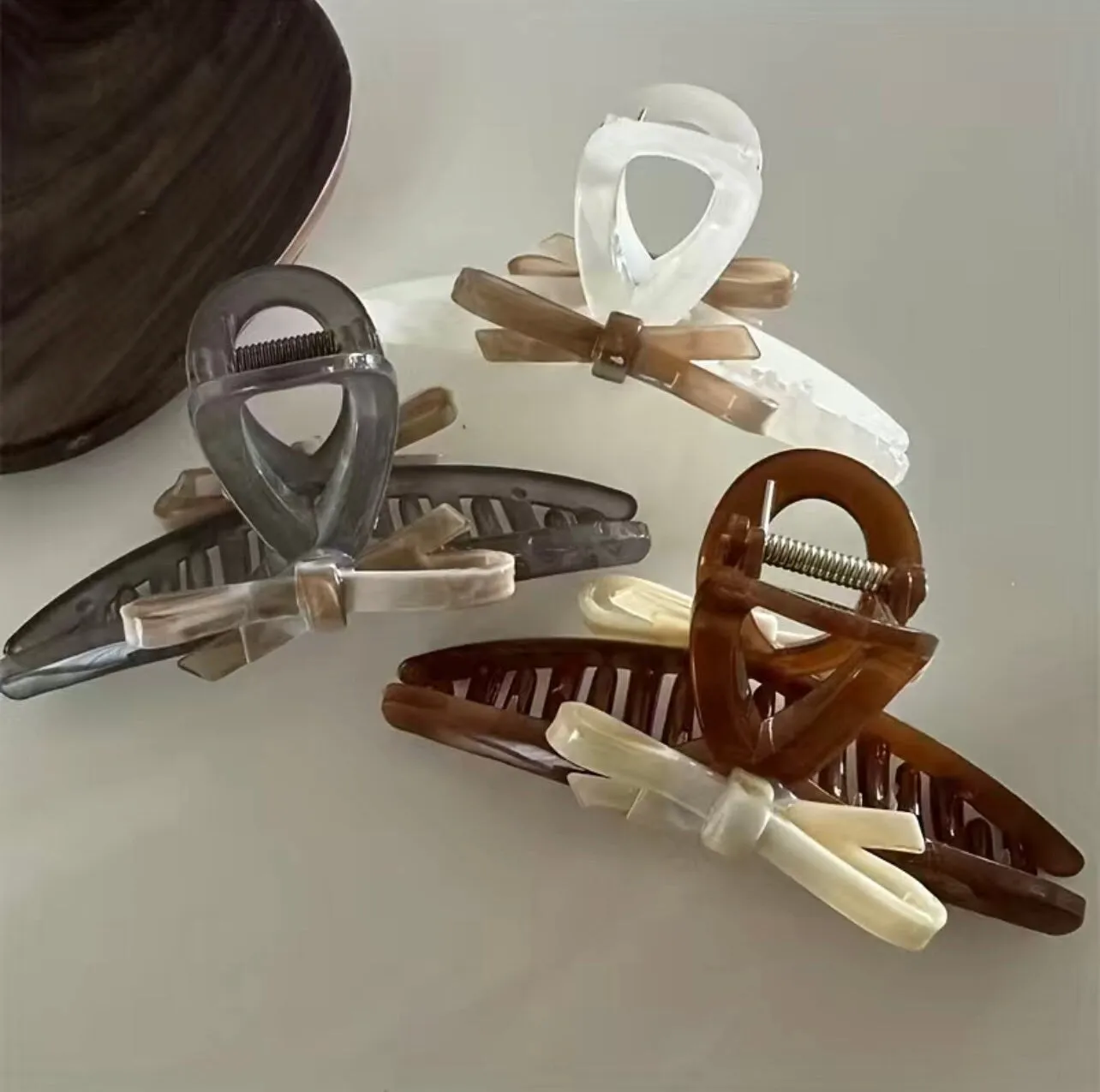 Large Ribbon Jelly Hair Claw Clips For Women, 3 Color Gray, Brown White, Big Hair Clips For Thick Hair, Nonslip, Hair Accessories