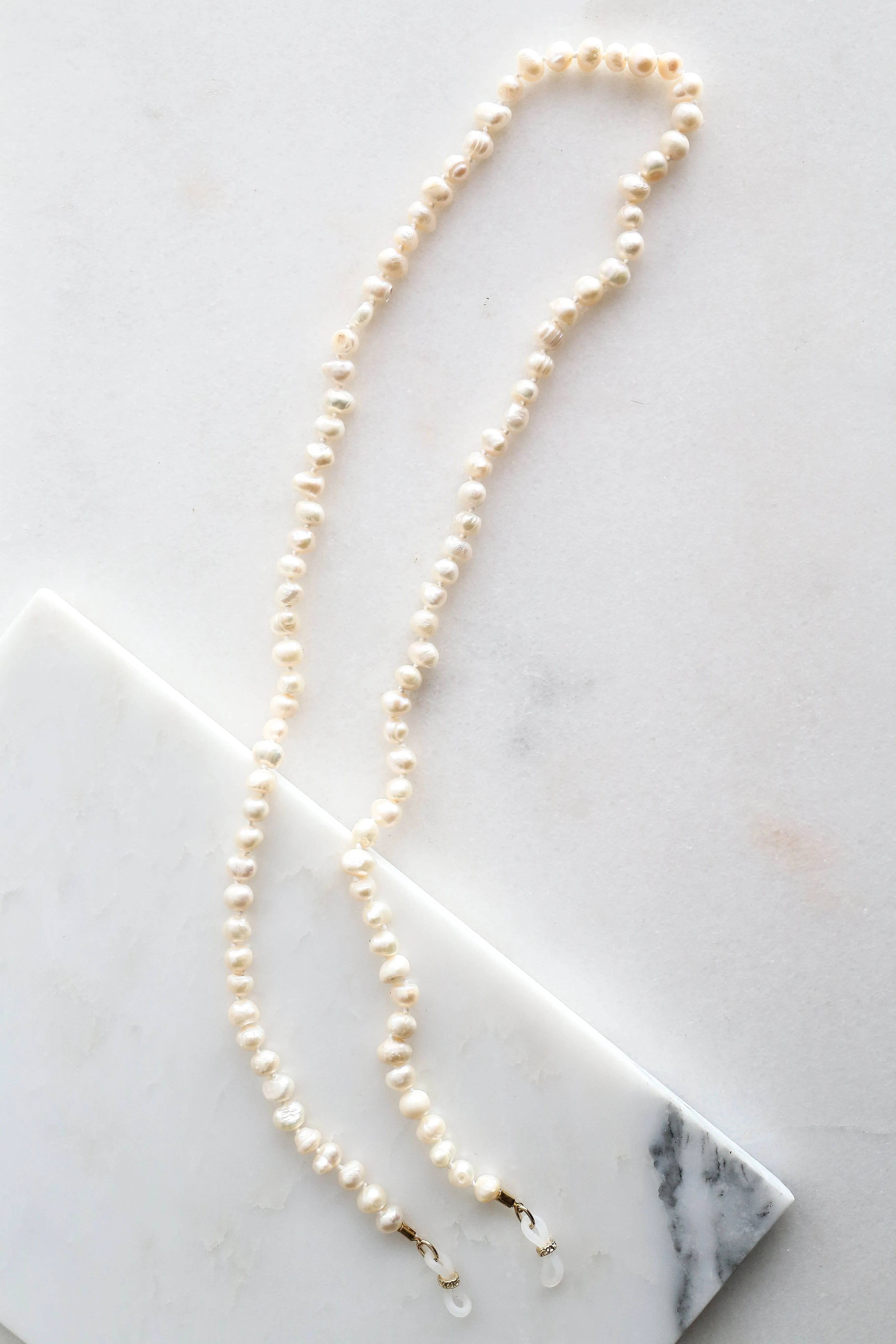 Pearls - Sunglasses Chain