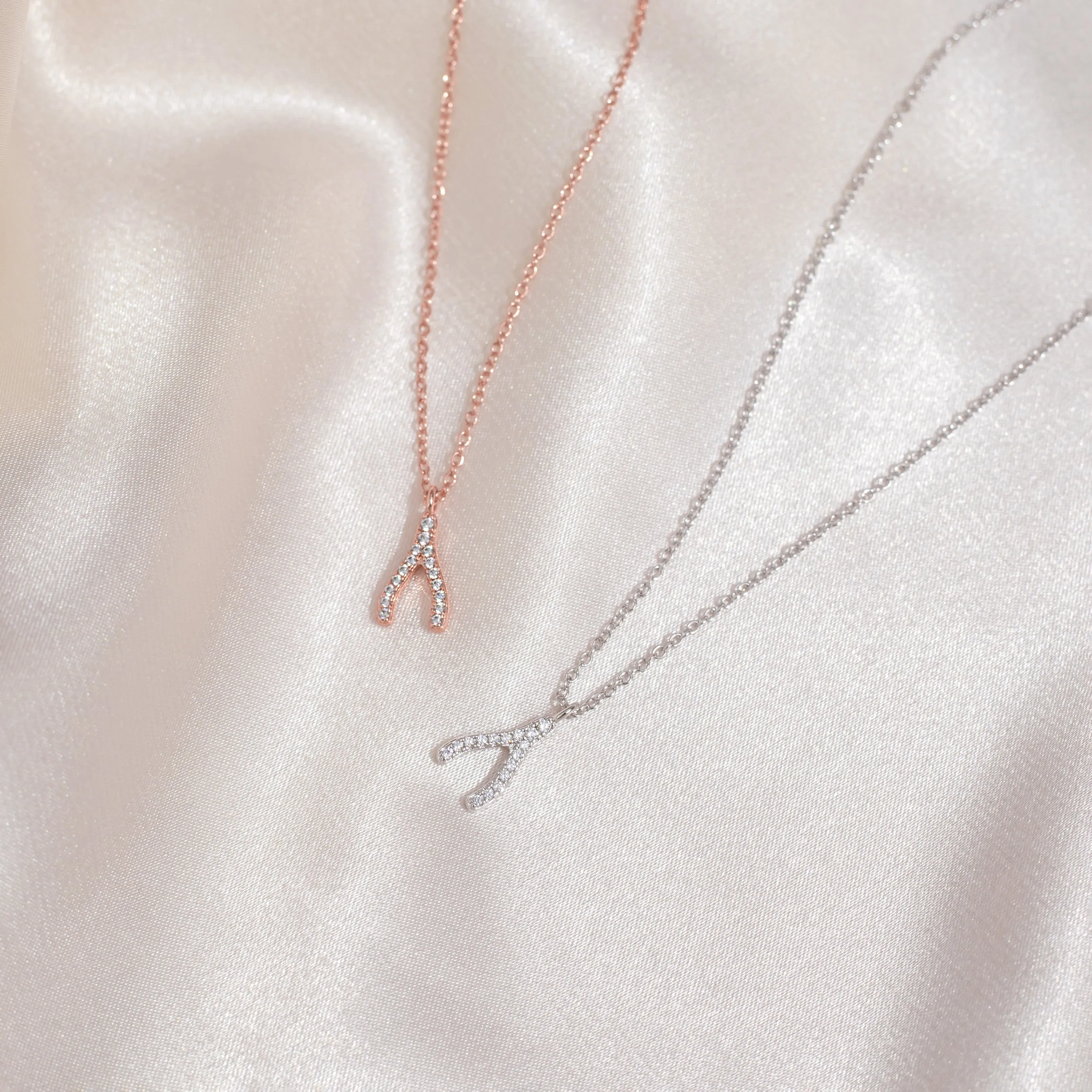 Reina Wishbone Necklace