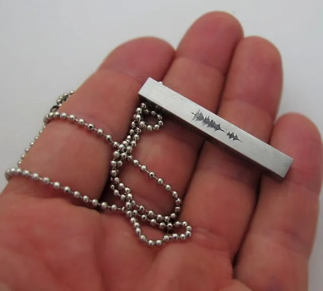 Sound Wave Necklace - Voice Recording Jewelry