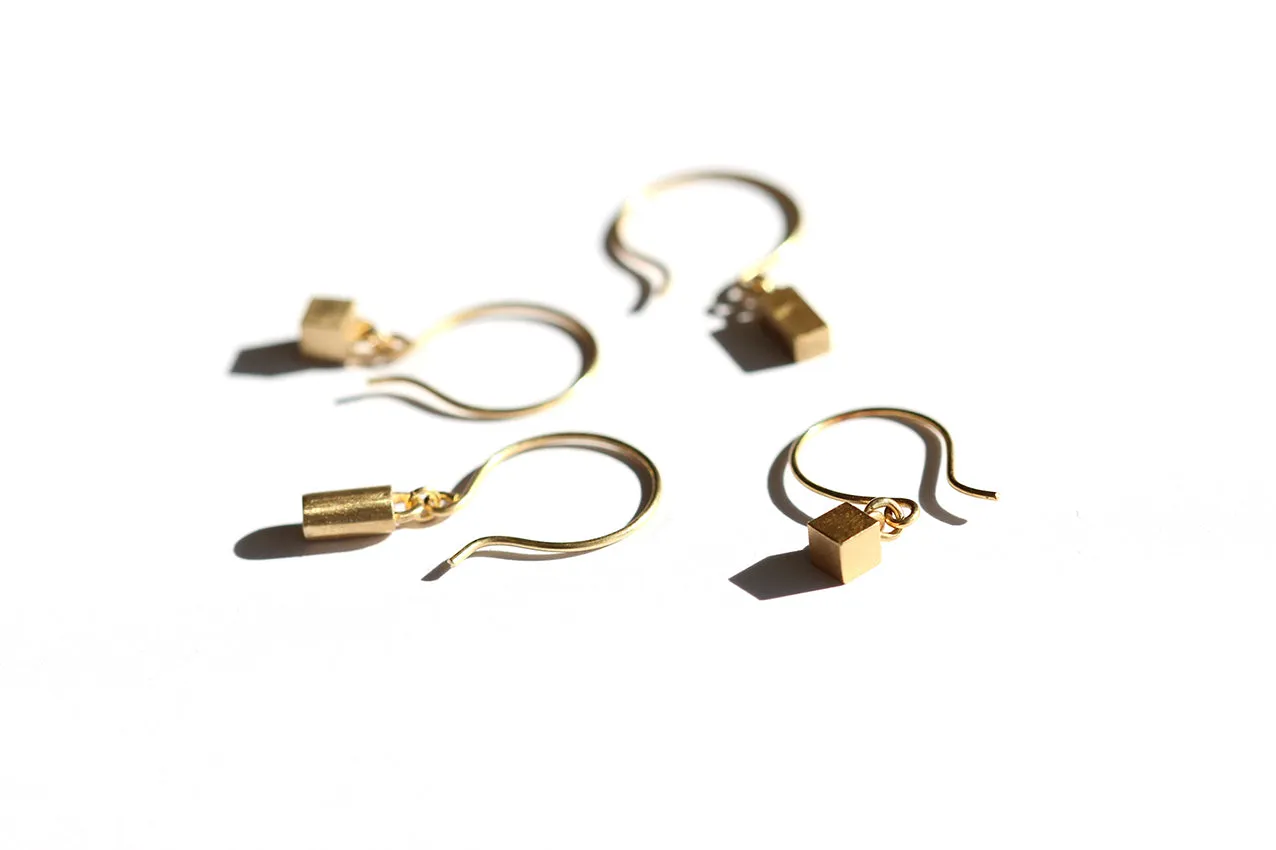 Tiny Cube Gold Earrings - Geometric Ear Piece