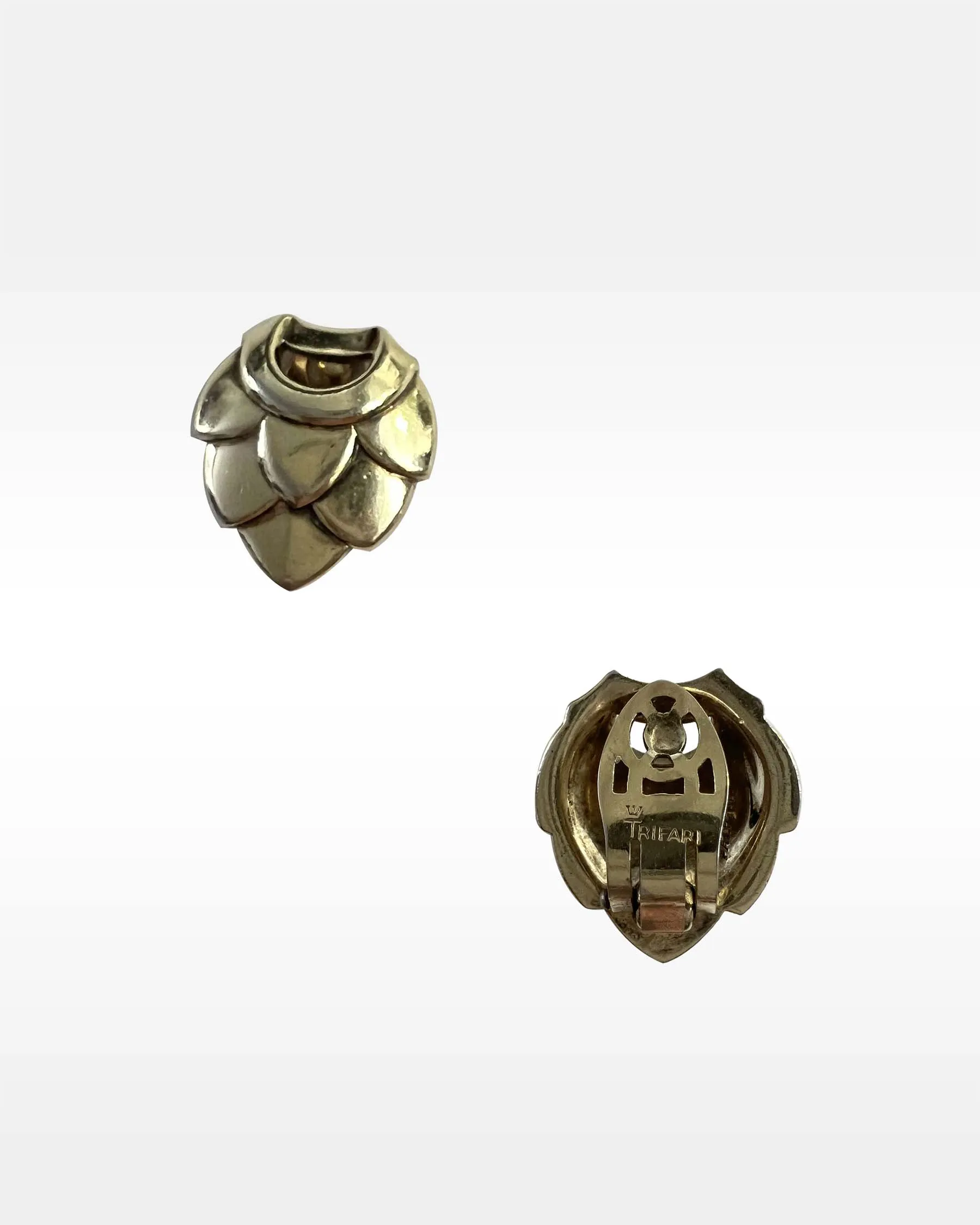 Trifari Artichoke Shaped Gold Metal Clip Earrings